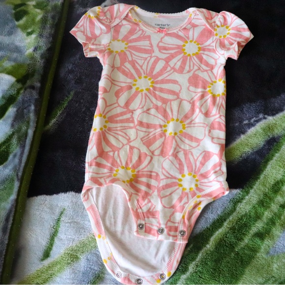 Baby 9M Floral One Piece White and Peach - Picture 1 of 4